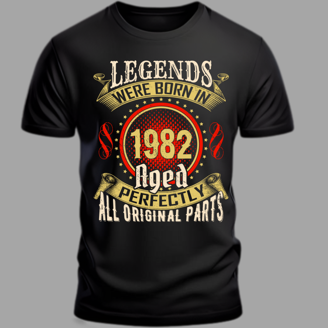 Legends Are Born in 1982 Classic T-Shirt