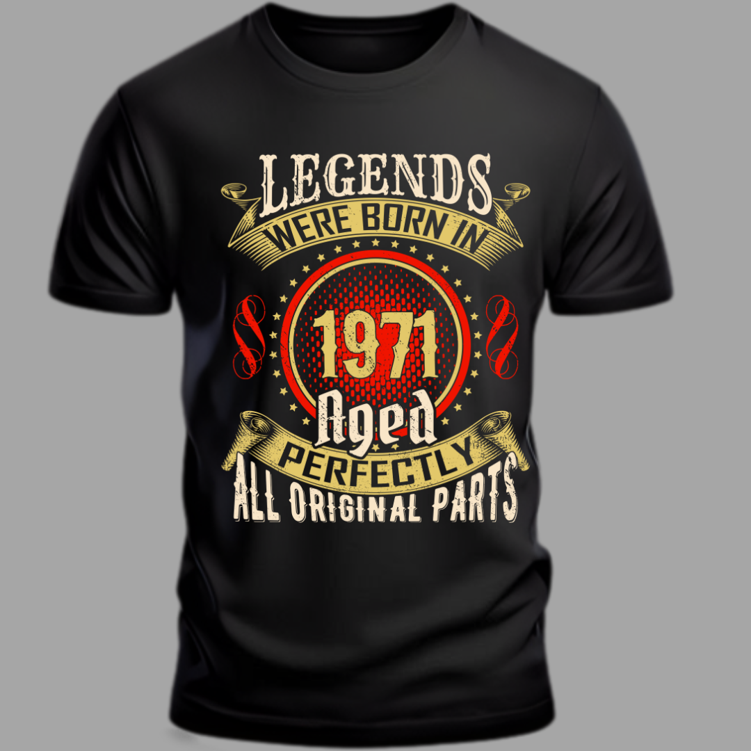 Legends Are Born in 1971 Classic T-Shirt