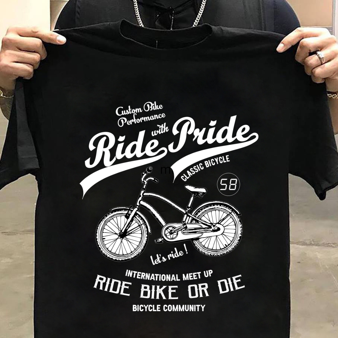 Cycling: Classic Bicycle Ride T-Shirt